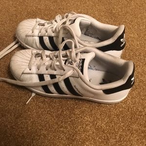 Adidas superstar